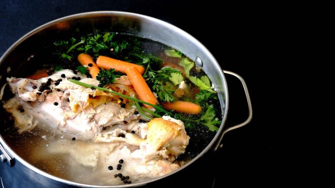 The Easiest Way to Make Beautiful, Flawless Turkey Stock