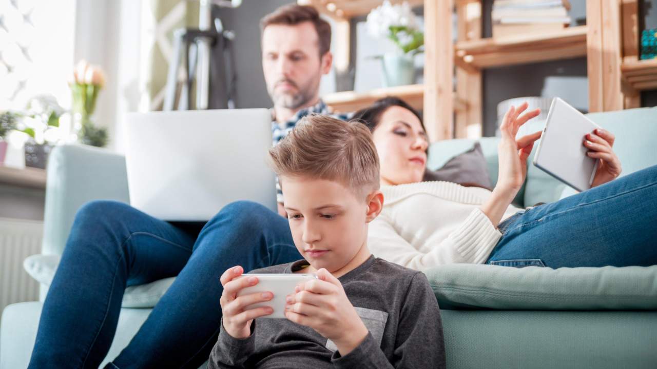 How to Reduce Your Family’s Screen Time (Now That It’s Totally Out of Control)