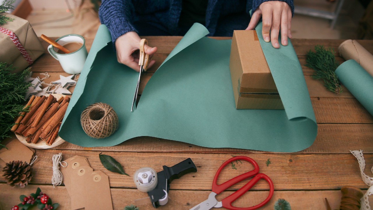 How to Perfectly Wrap Any Christmas Gift, No Matter the Shape