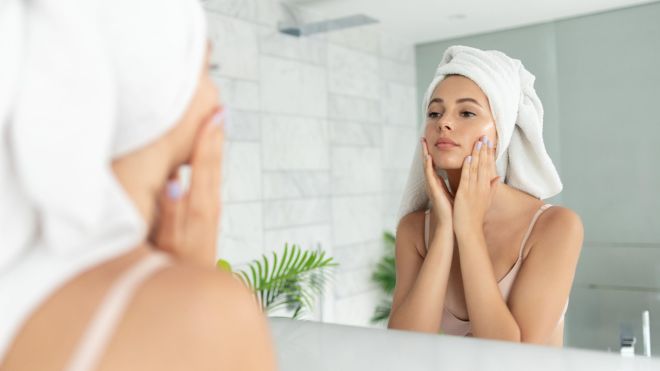 This Basic Skincare Routine Won’t Overwhelm You