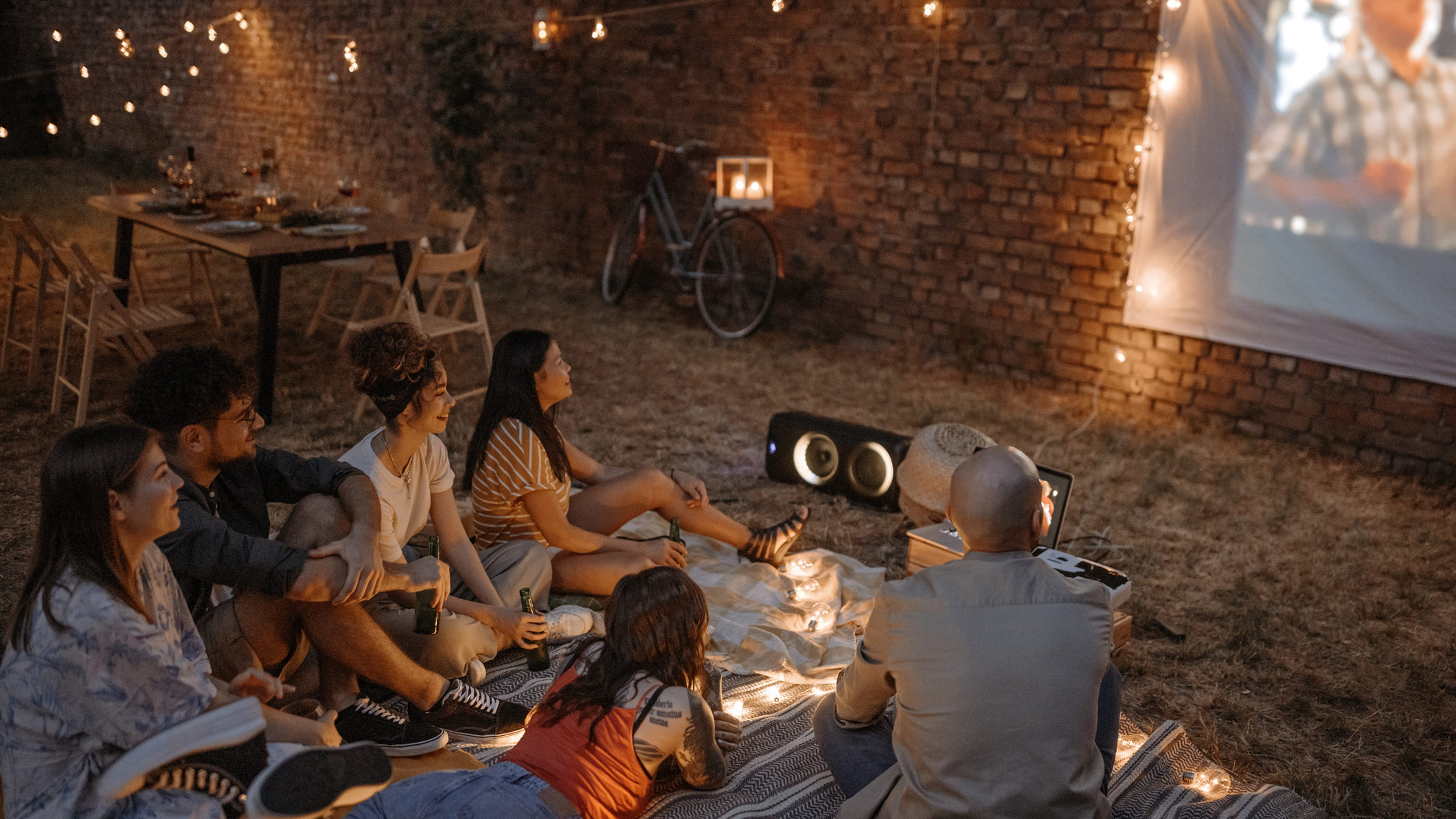 Grab this mini projector for cheap
