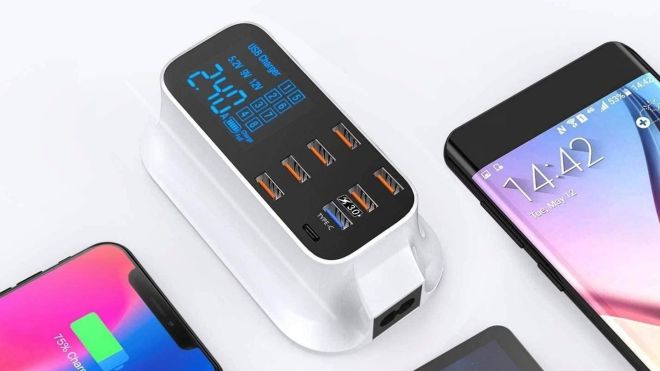 Grab a Deal, and Freedom from Wall Adapters, with This Handy USB Charging Station
