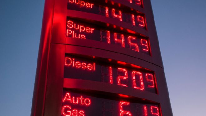 Here’s Why Russia’s Invasion of Ukraine Is Pushing up Petrol Prices in Australia
