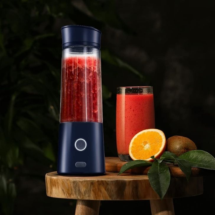 These Portable Blenders Double As Drink Bottles, So Take Your Smoothies On The Go
