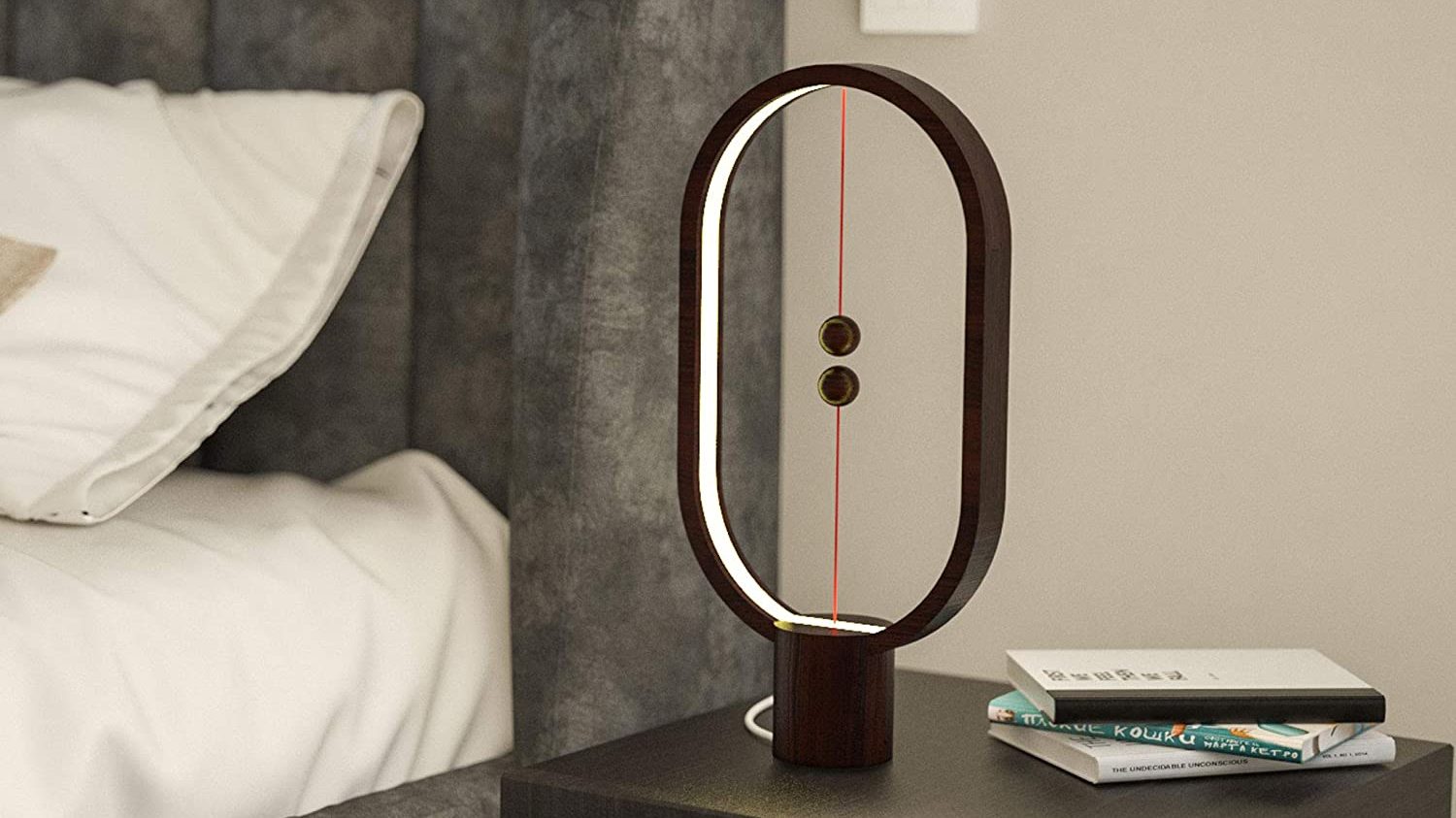 The traditional heng lamp resembles a Dyson fan