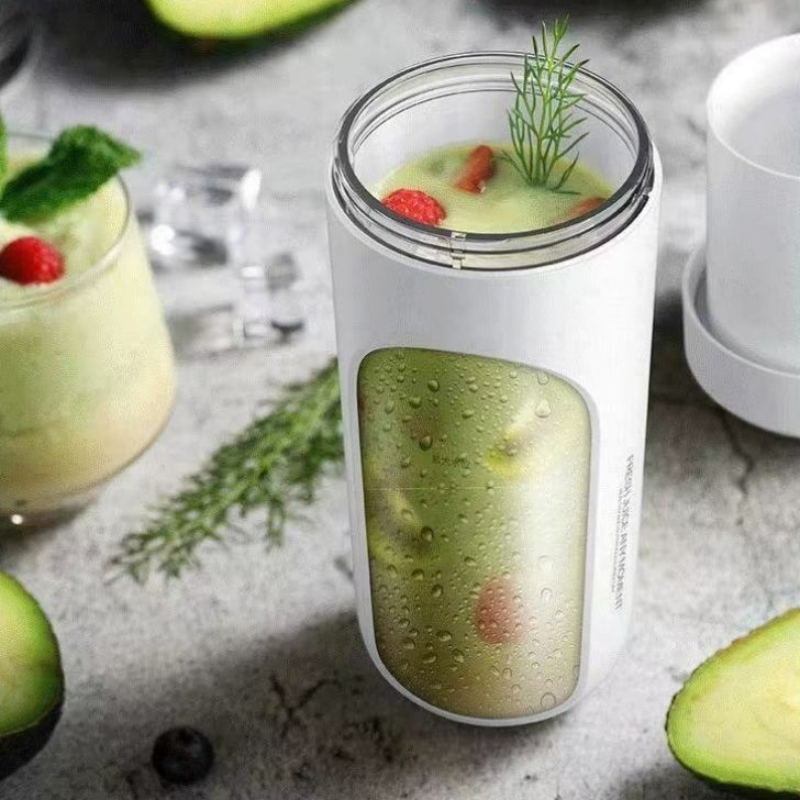These Portable Blenders Double As Drink Bottles, So Take Your Smoothies On The Go