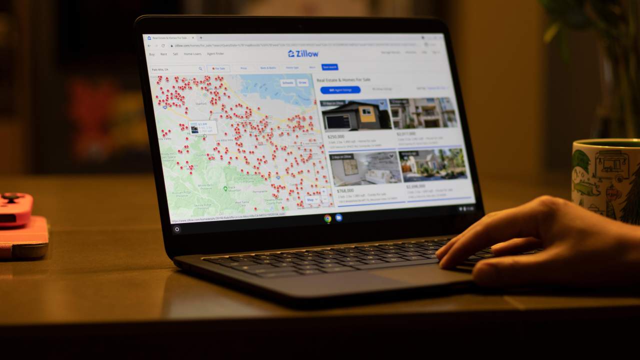 How to Use Zillow’s New Side-by-Side Tool to Compare Houses