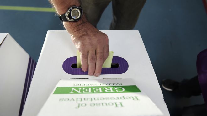 From Enrolling to Voting Early, Here’s Your Guide to Planning for the Federal Election