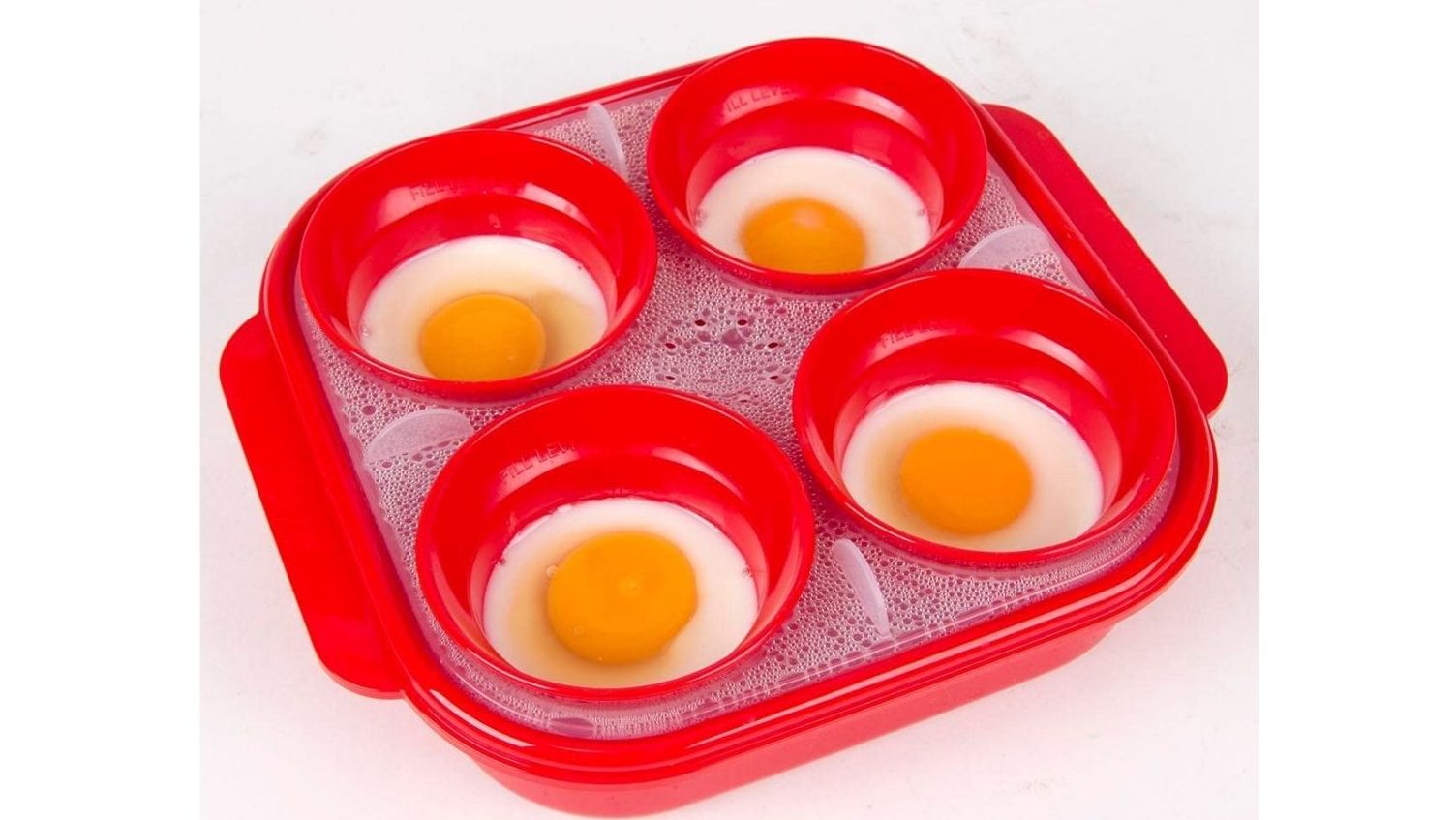 Recreate Café-Worthy Brekkie At Home With This Microwave Egg Poacher