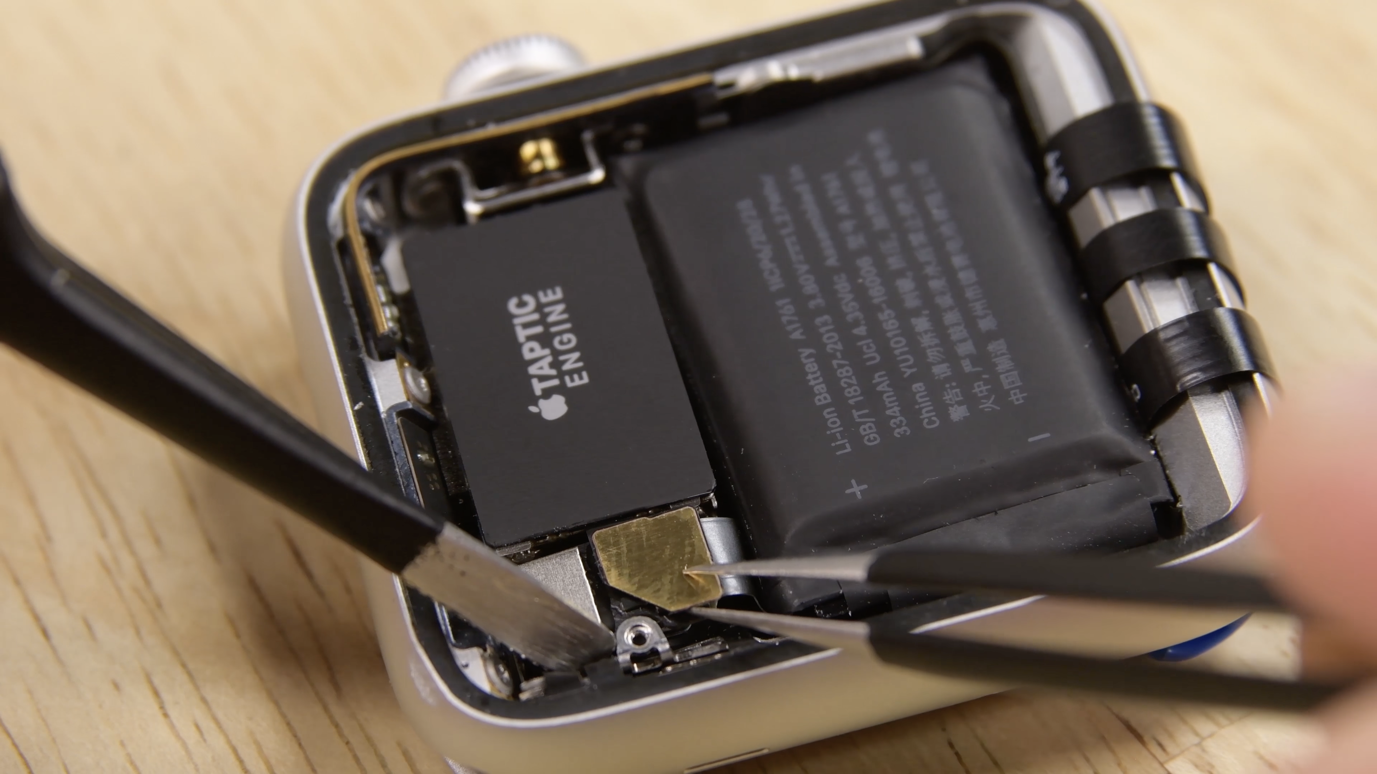 Apple watch батарейка