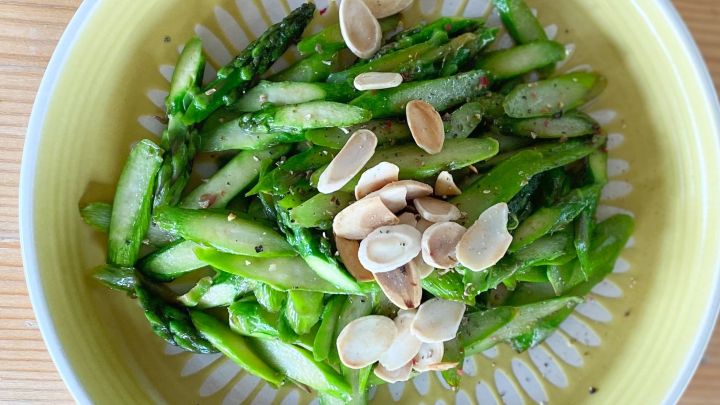 This James Beard Recipe Is My New Favourite Way to Cook Asparagus