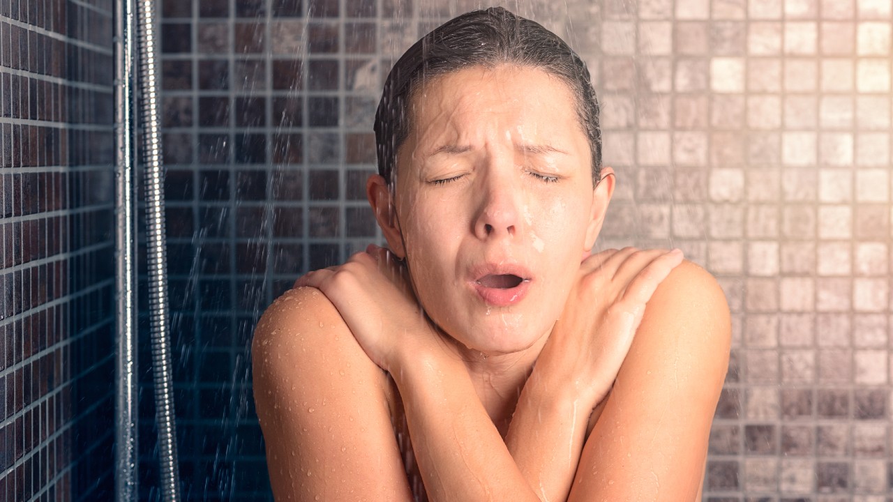 Are Cold Showers Actually Good for You? A Scientist Explains