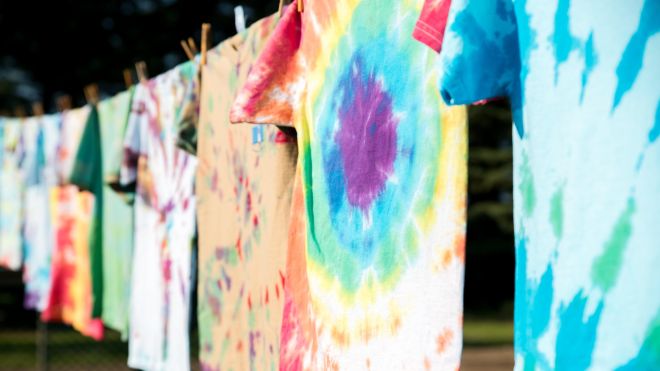 Here Are the Best Tie-Dye Do’s and Don’ts