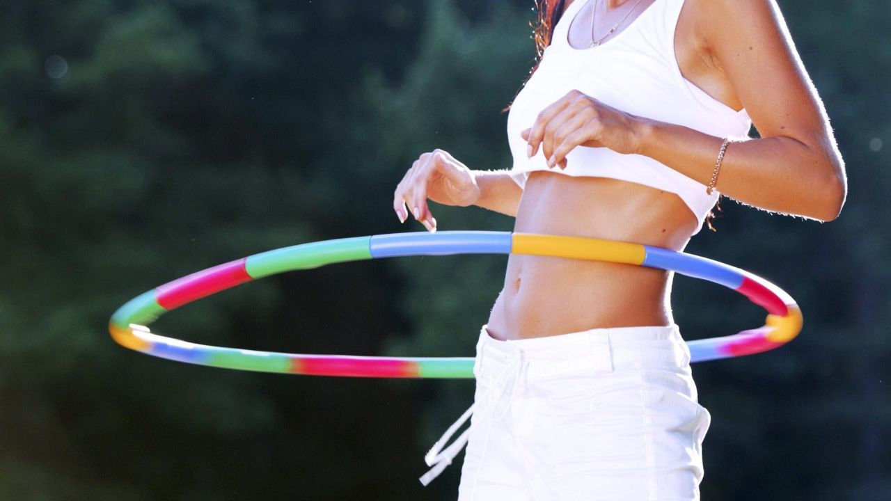 Hula Hooping for Fitness Is a Thing (and Why You Should Try It)