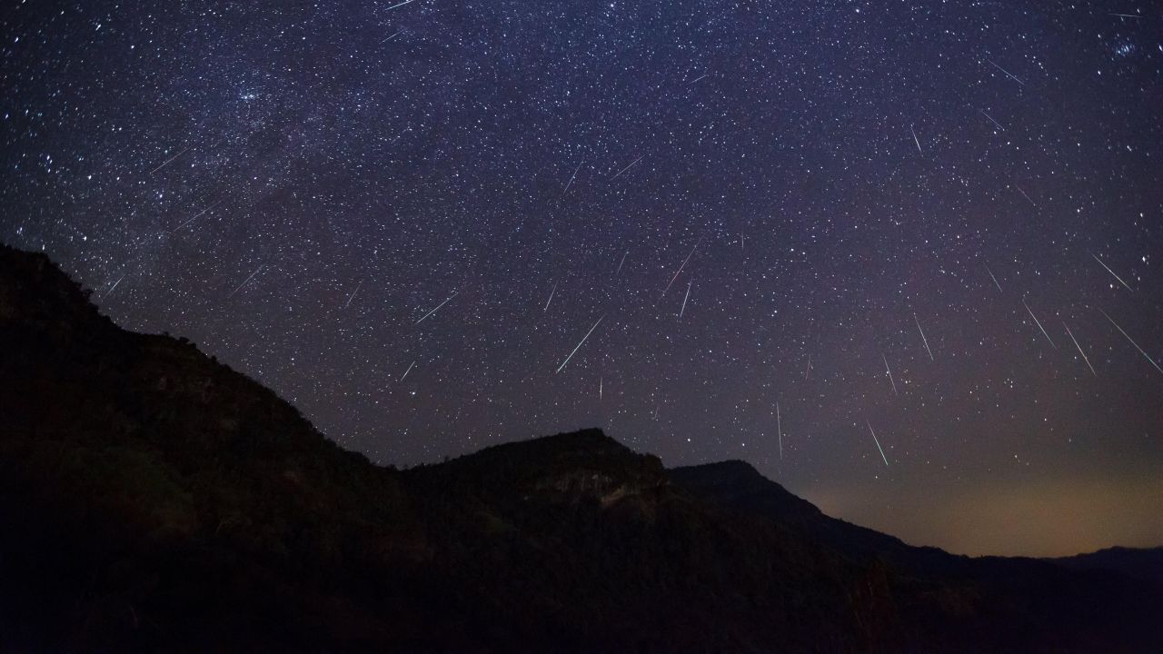 When to Watch the Tau Herculid Meteor Shower