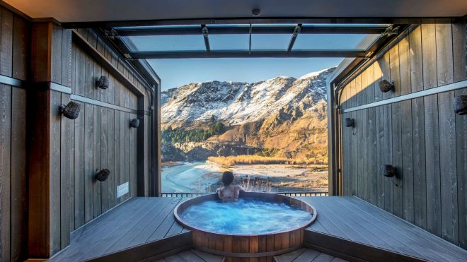 6 Winter Travel Experiences in New Zealand That You’ll Want to Write Home About