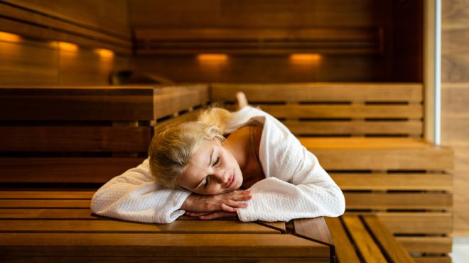 How to Embrace the Heat and Allow Sauna to Clear Your Mind