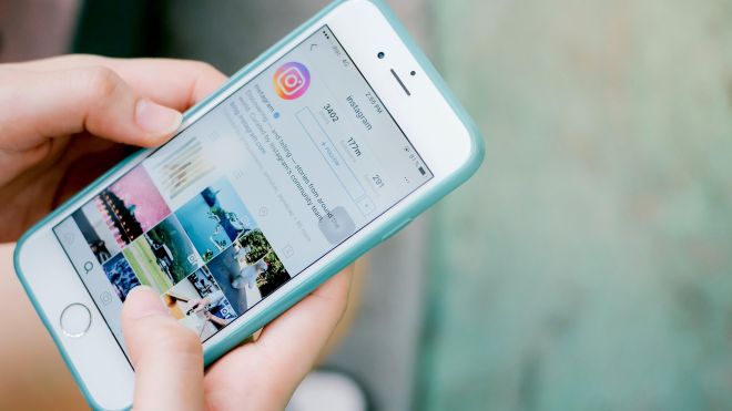 How to Stop Instagram From Repeating Stories