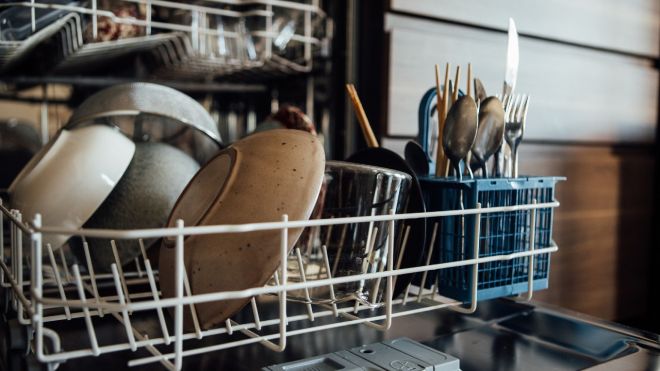 Turning Off Your Dishwasher Actually Can Make a Difference in Your Energy Bill