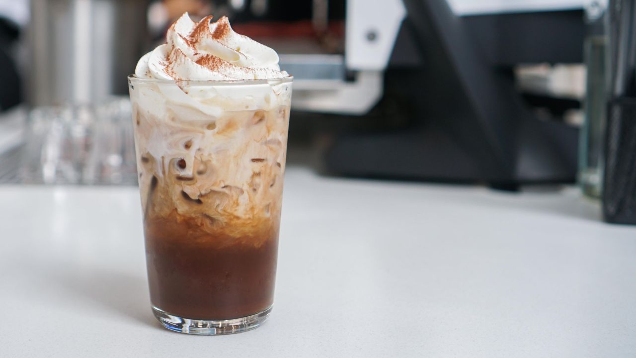 You Want to Try This Iced Mocha Cola?