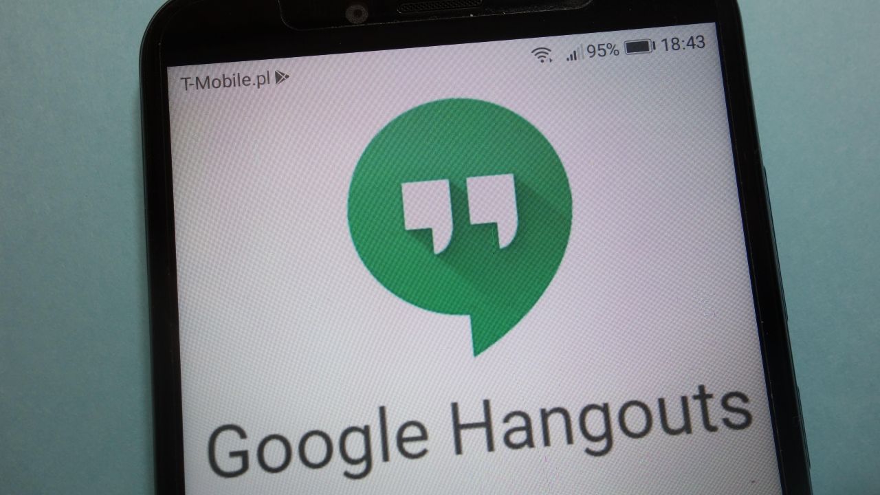 How to Back Up Your Google Hangouts Data Before It’s Gone for Good