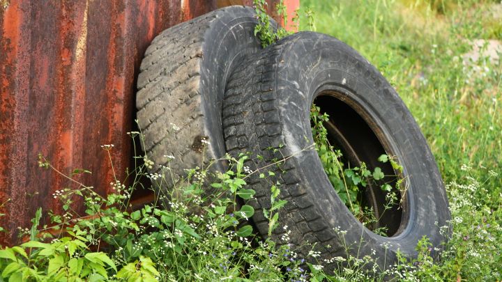 How to Legally Dispose of Old Tires